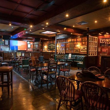Mccafferty'S Guesthouse Ilford Luaran gambar