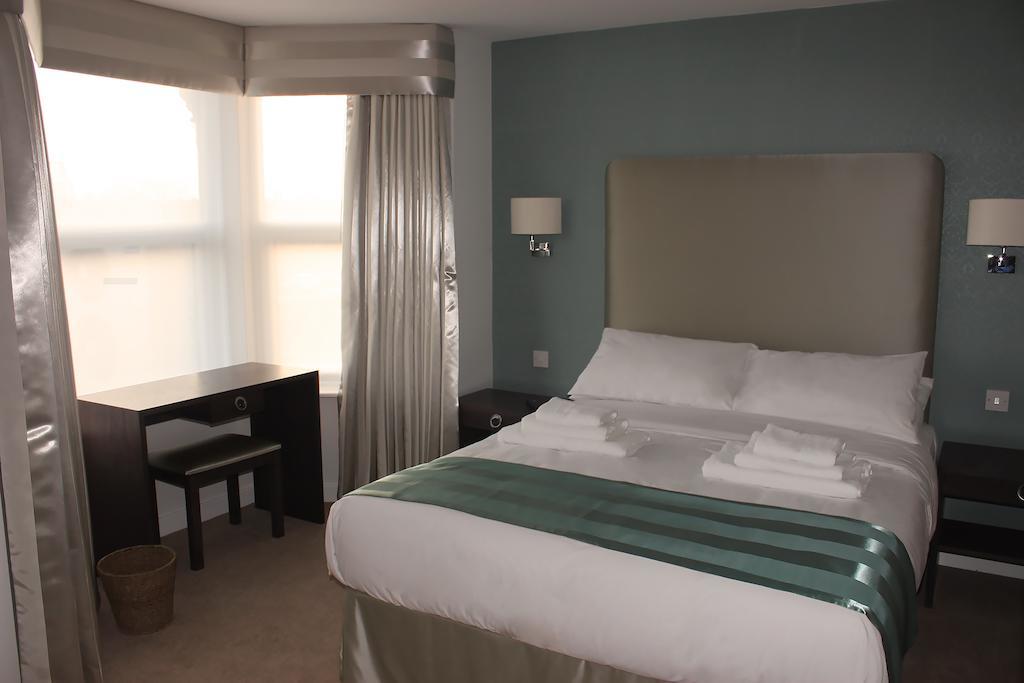 Mccafferty'S Guesthouse Ilford Bilik gambar
