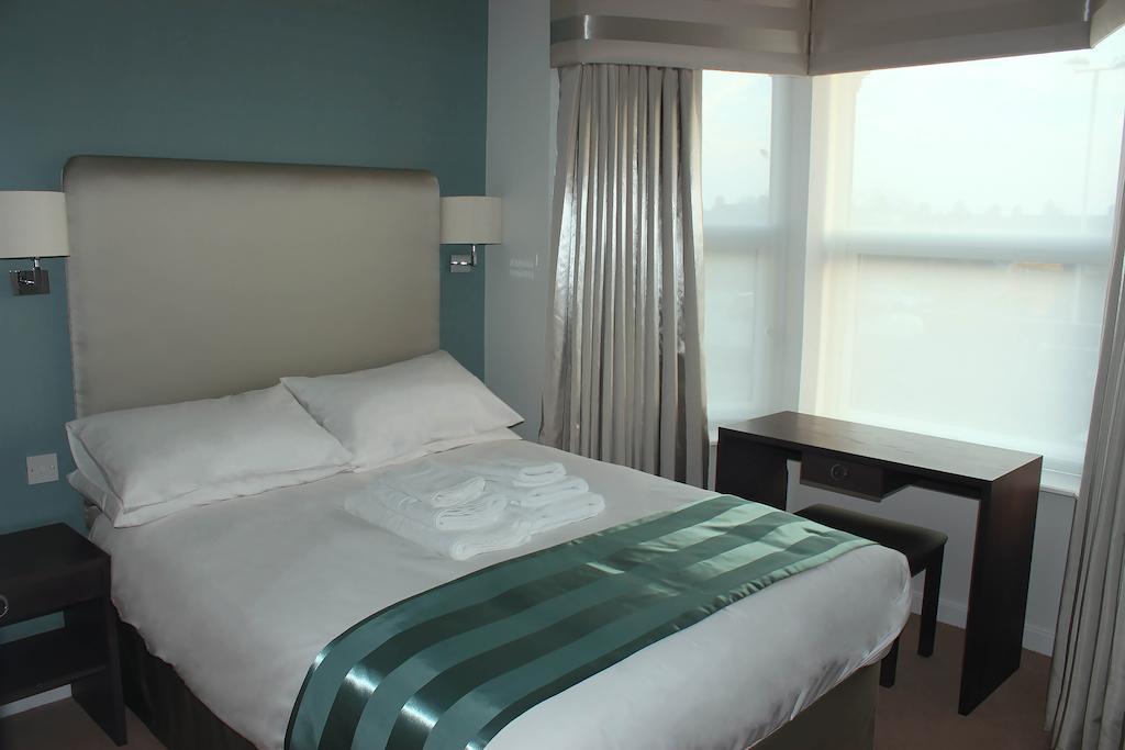 Mccafferty'S Guesthouse Ilford Bilik gambar