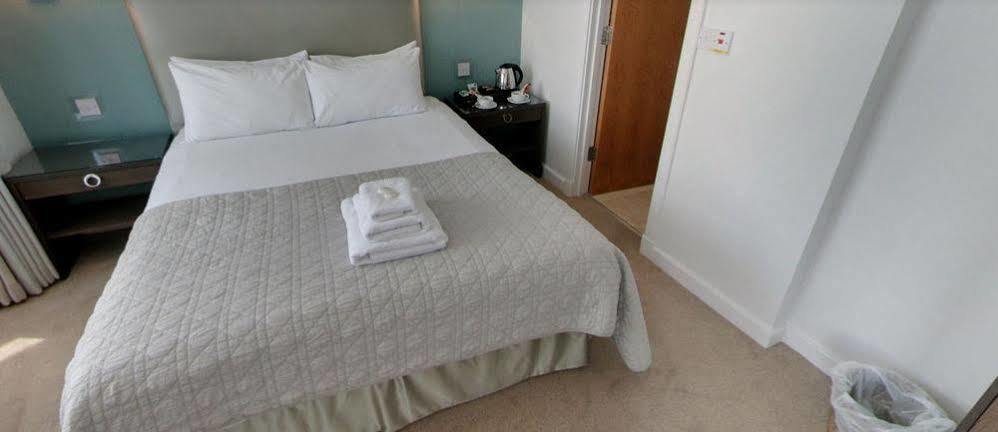 Mccafferty'S Guesthouse Ilford Luaran gambar